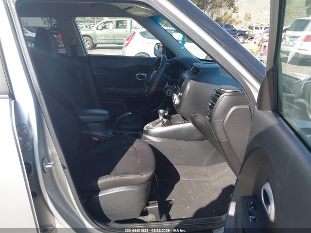 KIA Soul 2018 KNDJN2A29J7609209 Image 5