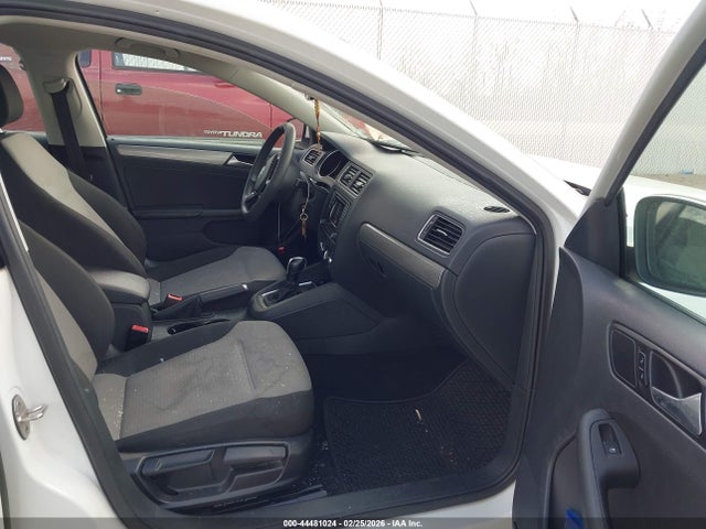 3VW2B7AJ4HM340356 Volkswagen Jetta 1.4t S