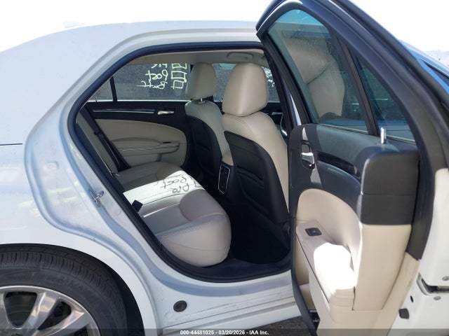 Продажа на аукционе авто 2019 Chrysler 300 Touring, vin: 2C3CCAAG2KH727293, номер лота: 44481025