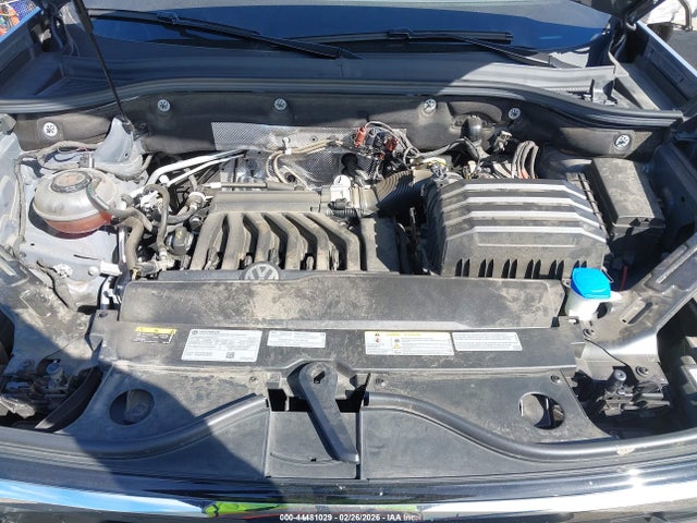 1V2FE2CA7NC215715 Volkswagen Atlas Cross Sport 3.6l V6 Sel Premium R-line