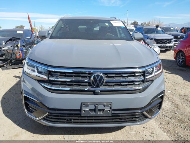 1V2FE2CA7NC215715 Volkswagen Atlas Cross Sport 3.6l V6 Sel Premium R-line