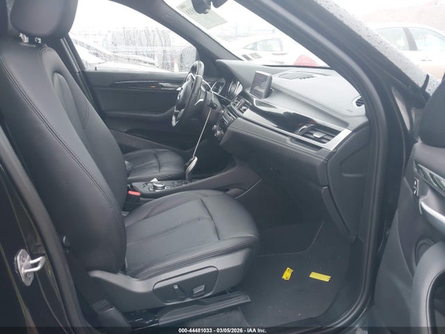 2020 BMW X1 WBXJG9C06L5P75901 Photo 4