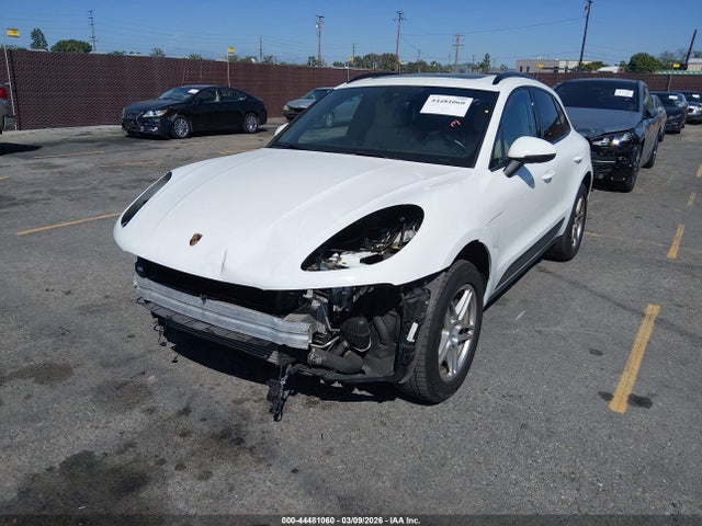 2020 PORSCHE MACAN WP1AA2A58LLB05264 Photo 1
