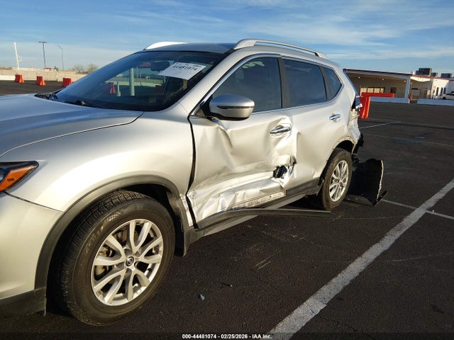 JN8AT2MV3HW006563 Nissan ROGUE SV