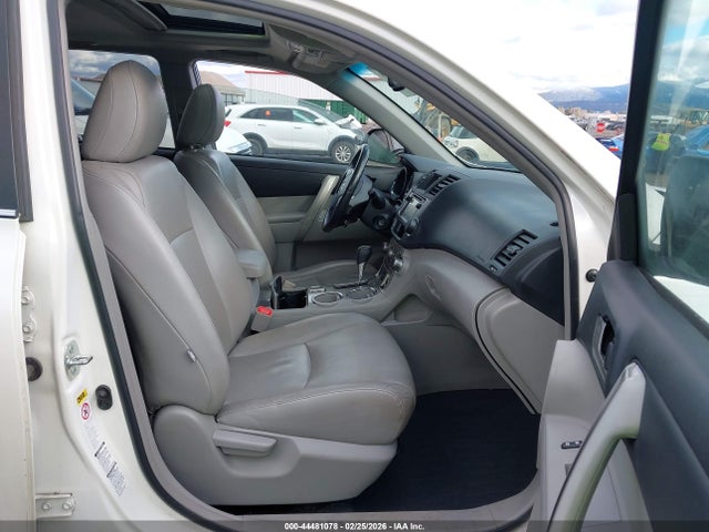2013 TOYOTA HIGHLANDER 5TDBK3EHXDS193618 Photo 4