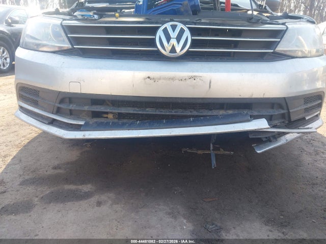 44481082 :رقم المزاد ، 3VW2K7AJ0FM301325 vin ، 2015 Volkswagen Jetta 2.0l S مزاد بيع
