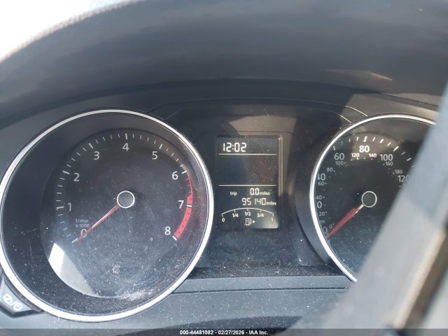 44481082 :رقم المزاد ، 3VW2K7AJ0FM301325 vin ، 2015 Volkswagen Jetta 2.0l S مزاد بيع