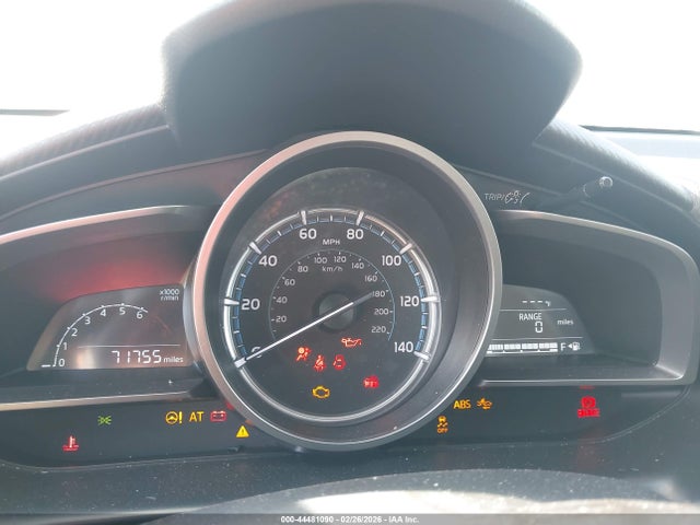 3MYDLBYV6KY501599 Toyota YARIS LE
