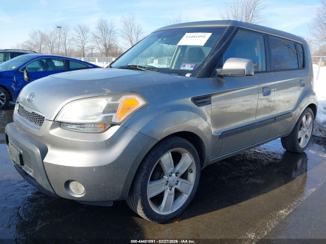 2010 KIA SOUL KNDJT2A26A7049039 Photo 1