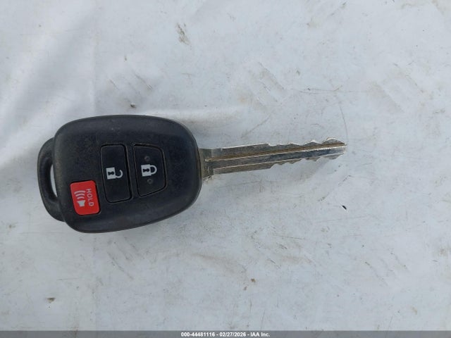 JTDKDTB31J1602634 Toyota Prius C Two