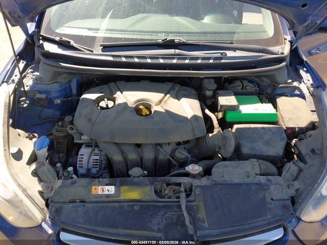 5NPDH4AE7FH648345 Hyundai ELANTRA SE