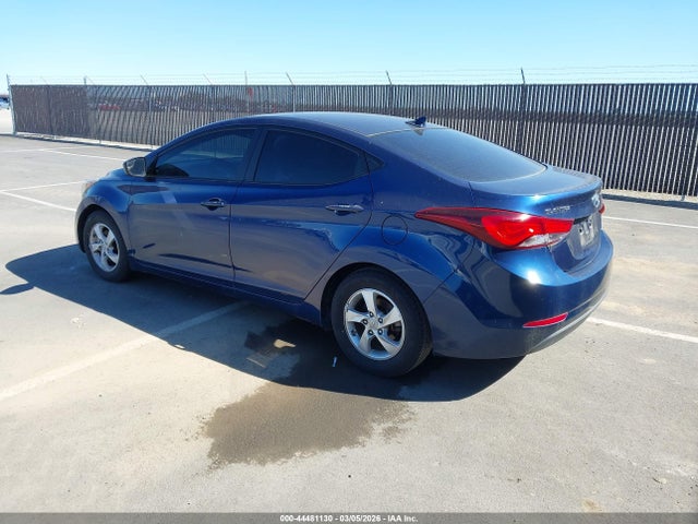 5NPDH4AE7FH648345 Hyundai ELANTRA SE