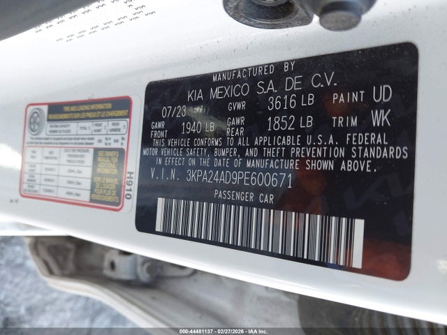 3KPA24AD9PE600671 KIA RIO LX