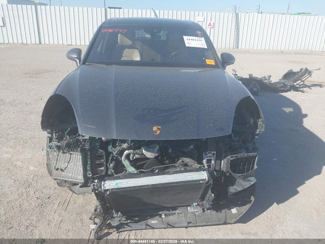 Porsche Cayenne Turbo 2019 WP1AF2AY1KDA80731 Image 13