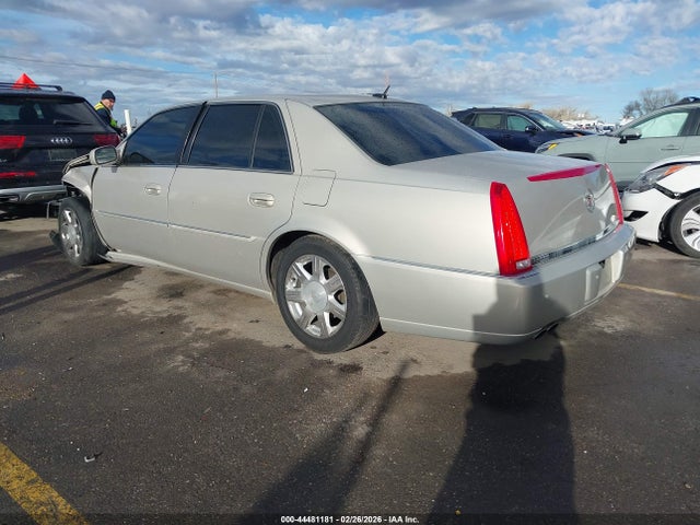 2007 CADILLAC DTS 1G6KD57Y77U162722 Photo 2