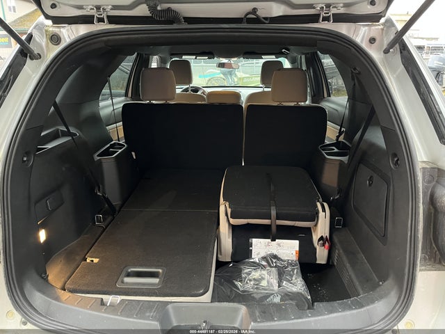 1FM5K8B85JGA60085 Ford Explorer