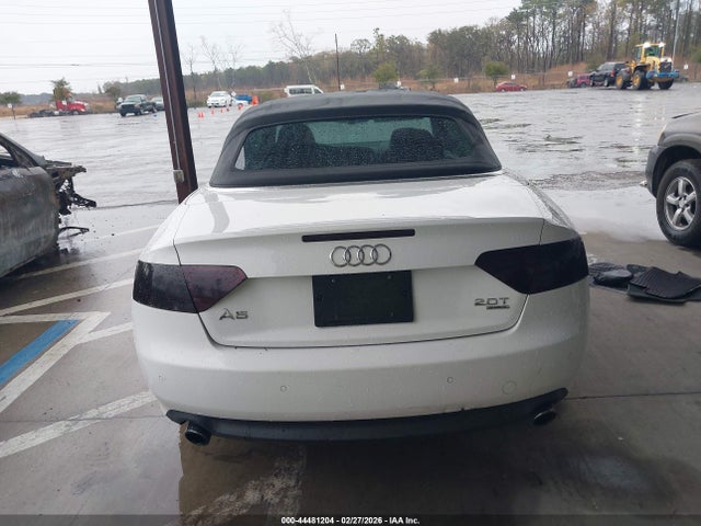 2013 Audi A5 2.0t Premium მანქანა იყიდება აუქციონზე, vin: WAUVFAFH6DN000775, აუქციონის ნომერი: 44481204