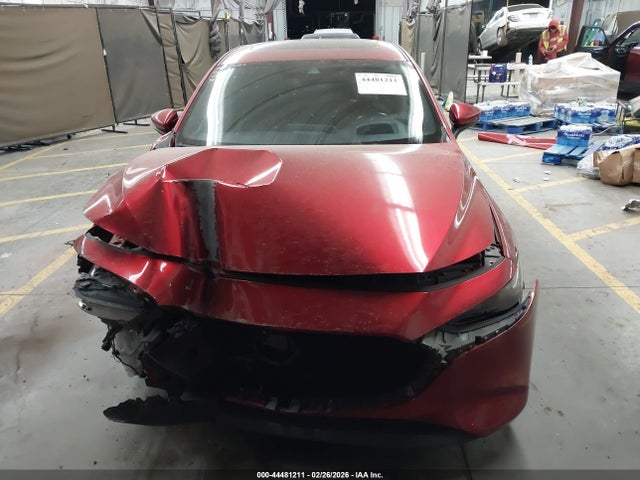 Продажа на аукционе авто 2021 Mazda Mazda3 Premium, vin: JM1BPAML1M1335654, номер лота: 44481211