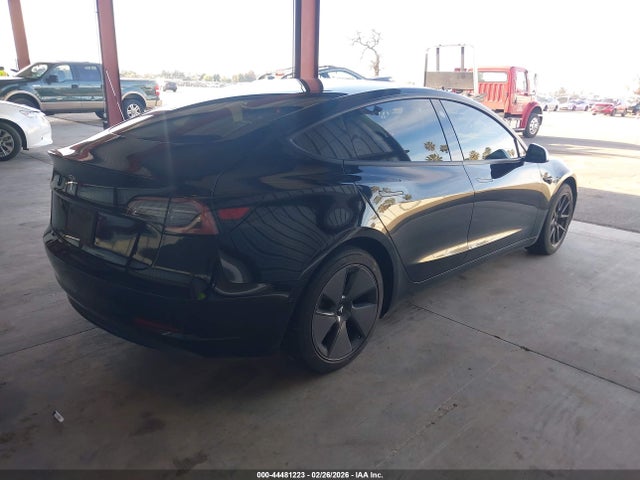 2021 TESLA MODEL 3 5YJ3E1EB4MF928402 Photo 3