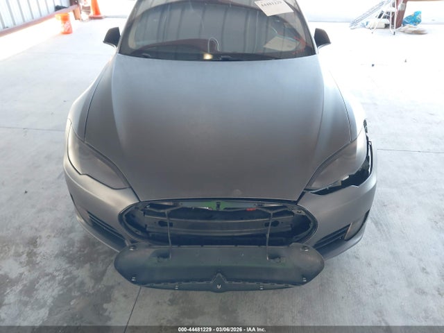 2013 TESLA MODEL S 5YJSA1CPXDFP26752 Photo 9