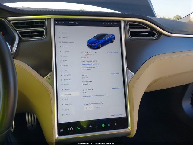 44481229 :رقم المزاد ، 5YJSA1CPXDFP26752 vin ، 2013 Tesla Model S Performance مزاد بيع