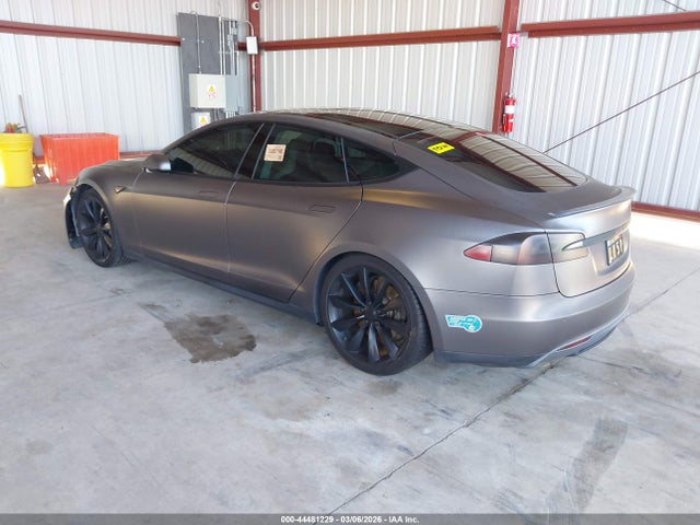 2013 TESLA MODEL S 5YJSA1CPXDFP26752 Photo 2