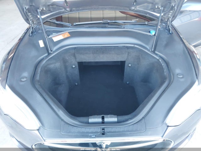 2015 TESLA MODEL S 5YJSA1H17FF081775 Photo 9