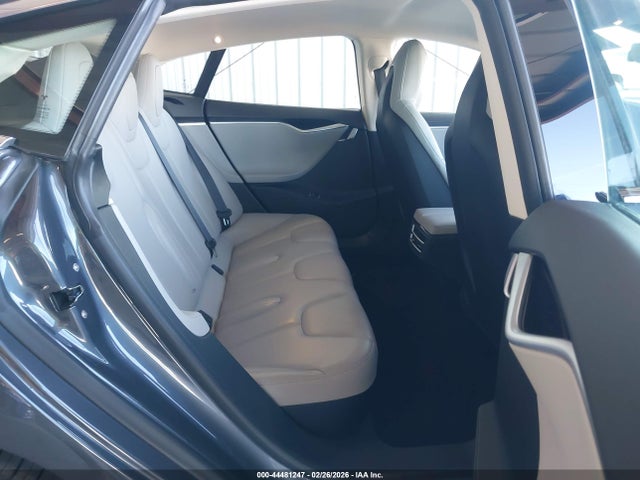 2015 TESLA MODEL S 5YJSA1H17FF081775 Photo 7