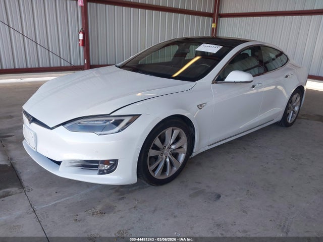 2016 TESLA MODEL S 5YJSA1E22GF150631 Photo 1