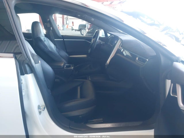 2016 TESLA MODEL S 5YJSA1E22GF150631 Photo 4