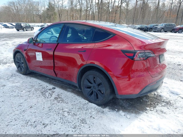 2025 TESLA MODEL Y 7SAYGDEE6SF302295 Photo 2