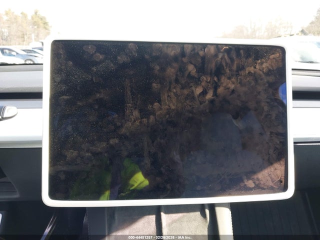 2025 TESLA MODEL Y 7SAYGDEE6SF302295 Photo 6