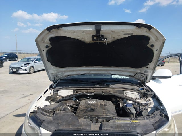 WA1LFAFP1EA042971 Audi Q5 2.0t Premium