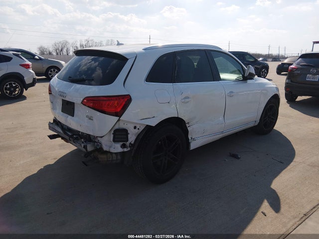 WA1LFAFP1EA042971 Audi Q5 2.0t Premium