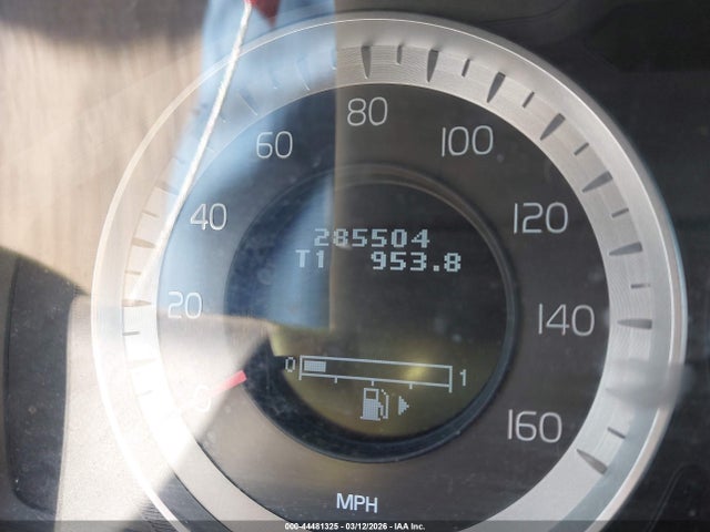 2011 VOLVO XC60 YV4952DL5B2200627 Photo 6