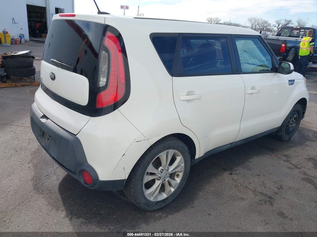 KIA SOUL + 2014 KNDJP3A5XE7053024 Image 4