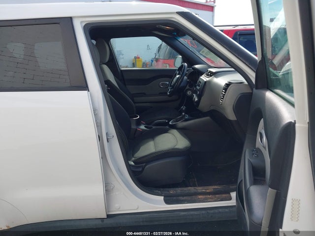 KIA SOUL + 2014 KNDJP3A5XE7053024 Image 5