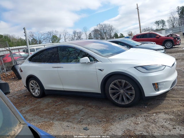 2019 Tesla Model X 100d/75d/long Range მანქანა იყიდება აუქციონზე, vin: 5YJXCAE2XKF195227, აუქციონის ნომერი: 44481437