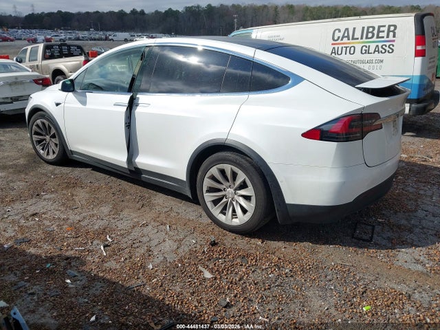 2019 Tesla Model X 100d/75d/long Range მანქანა იყიდება აუქციონზე, vin: 5YJXCAE2XKF195227, აუქციონის ნომერი: 44481437