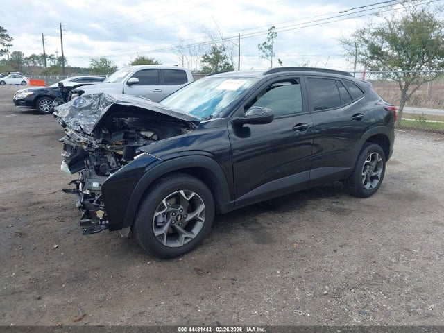 2025 CHEVROLET TRAX KL77LHEP1SC140325 Photo 1