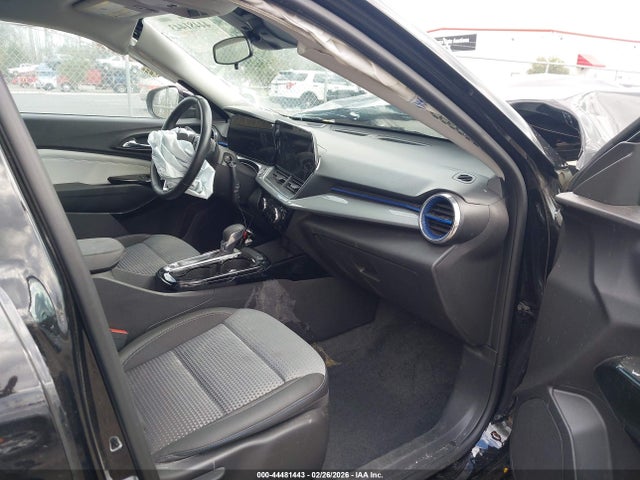 2025 CHEVROLET TRAX KL77LHEP1SC140325 Photo 4