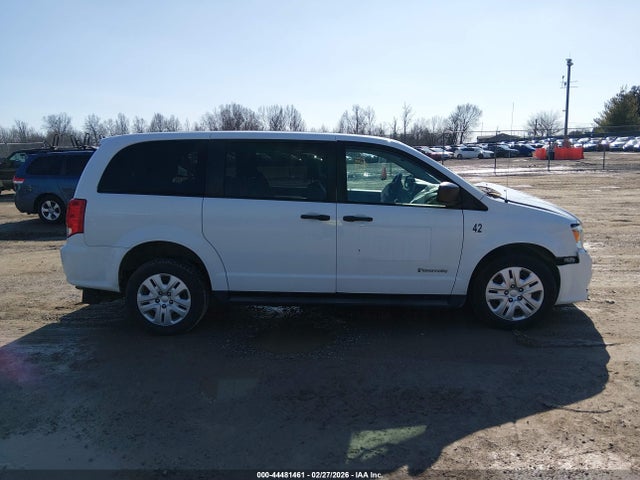 44481461 :رقم المزاد ، 2C4RDGBG7KR801242 vin ، 2019 Dodge Grand Caravan Se مزاد بيع