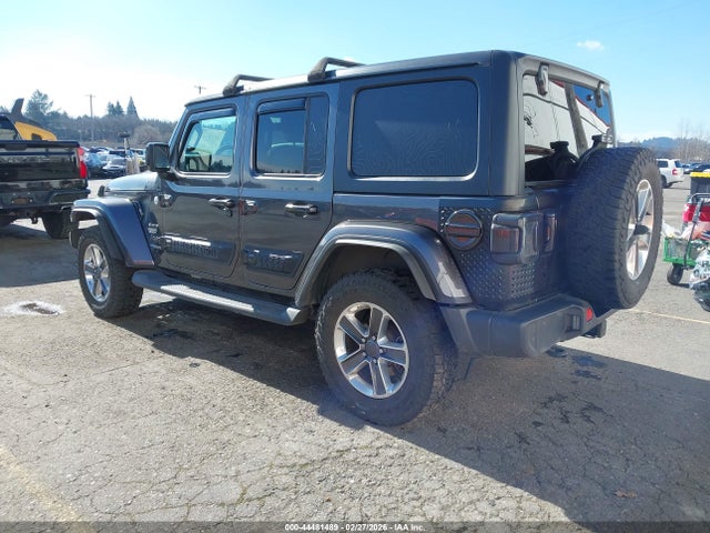 1C4HJXEN9KW688352 Jeep Wrangler Unlimited Sahara 4x4