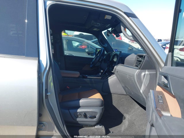 Lexus Gx 550 Luxury 2024 JTJVBCDX6R5002728 Image 5