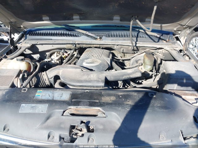 44481508 :رقم المزاد ، 1GNEK13TX2J234422 vin ، 2002 Chevrolet Tahoe Lt مزاد بيع