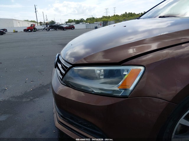 2016 Volkswagen Jetta 1.4t Se მანქანა იყიდება აუქციონზე, vin: 3VWD67AJ5GM350986, აუქციონის ნომერი: 44481522
