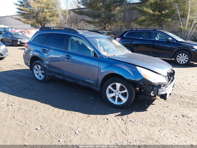 44481525 :رقم المزاد ، 4S4BRBCC5D3246817 vin ، 2013 Subaru Outback 2.5i Premium مزاد بيع