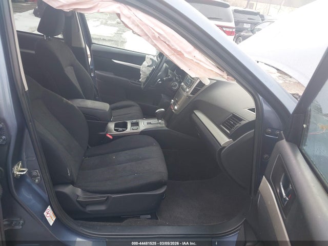 44481525 :رقم المزاد ، 4S4BRBCC5D3246817 vin ، 2013 Subaru Outback 2.5i Premium مزاد بيع