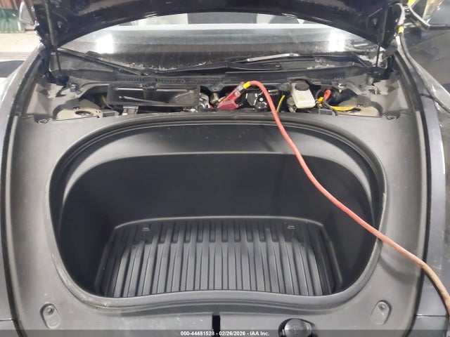 Продажа на аукционе авто 2025 Tesla Model 3 Long Range All-wheel Drive, vin: 5YJ3E1EB3SF879965, номер лота: 44481528