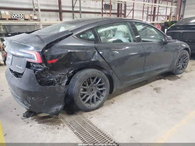Продажа на аукционе авто 2025 Tesla Model 3 Long Range All-wheel Drive, vin: 5YJ3E1EB3SF879965, номер лота: 44481528